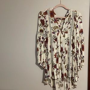 Vintage Free people cream and floral tunic
